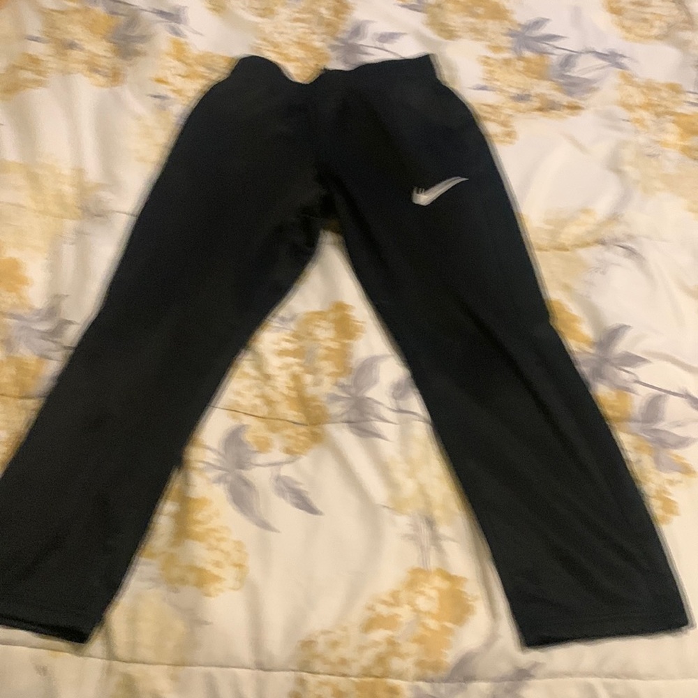 Nike boys size L